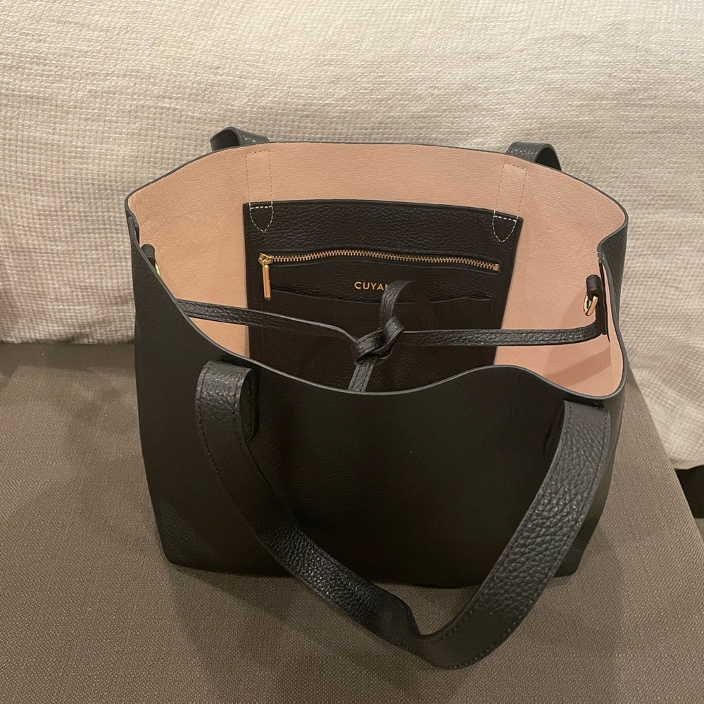 Cuyana Italian Leather Tote